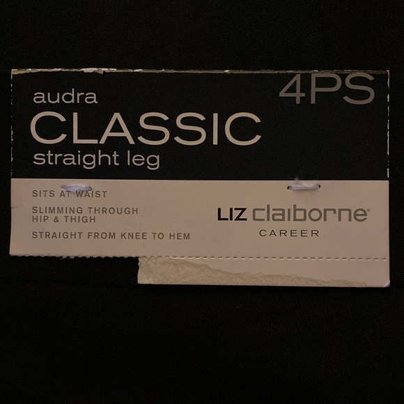 Liz Claiborne | Audra Black Career Pants Straight Leg 4 Petite Short - Picture 5 of 6